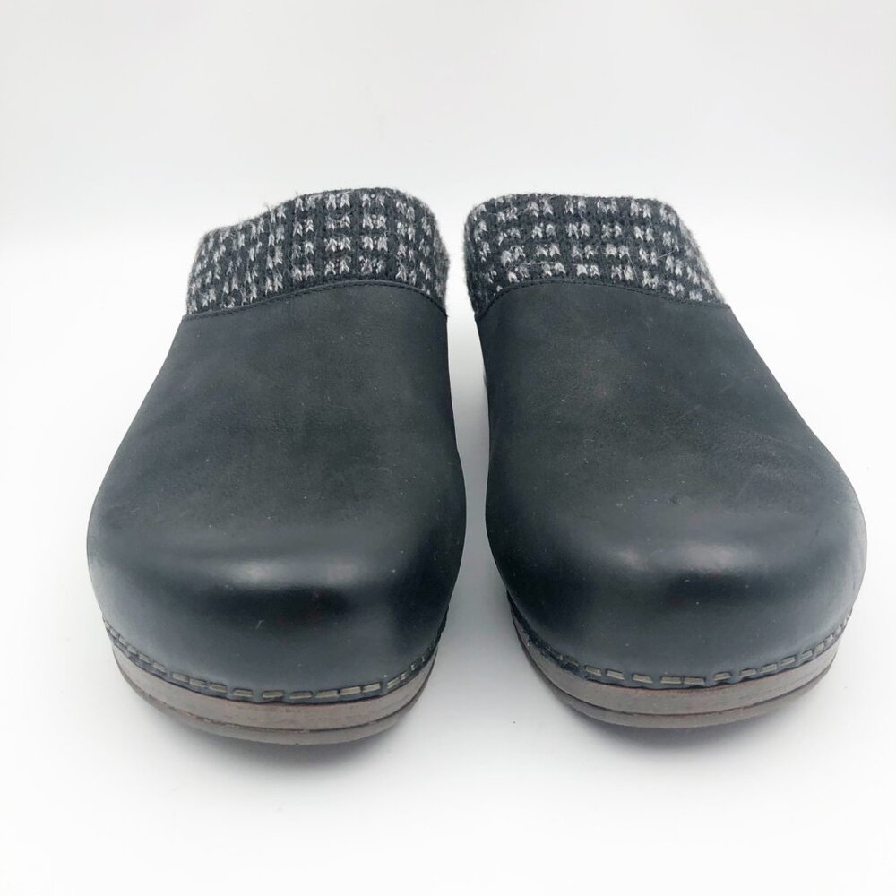 DANSKO Shoes Womens 11 Bev Slip On Black Leather Mules Casual Minimalist Neutral - Picture 2 of 10